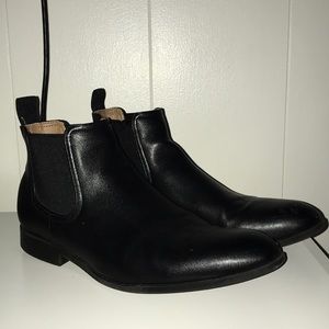Chelsea boots
